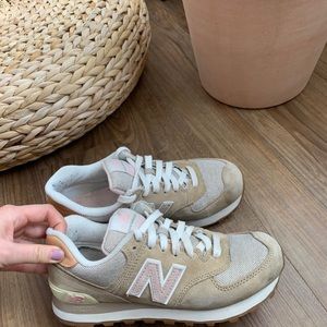 New Balance 574 / Tan + Baby Pink